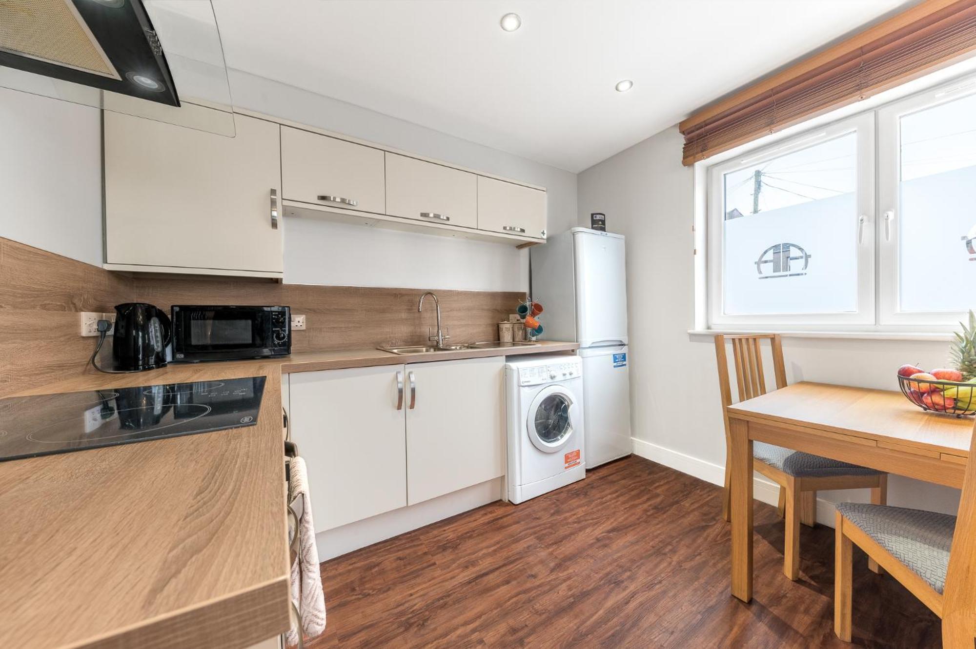 Abbey Apartments Modern Aparthotel For Tourists & Professionals Barrow-in-Furness Δωμάτιο φωτογραφία