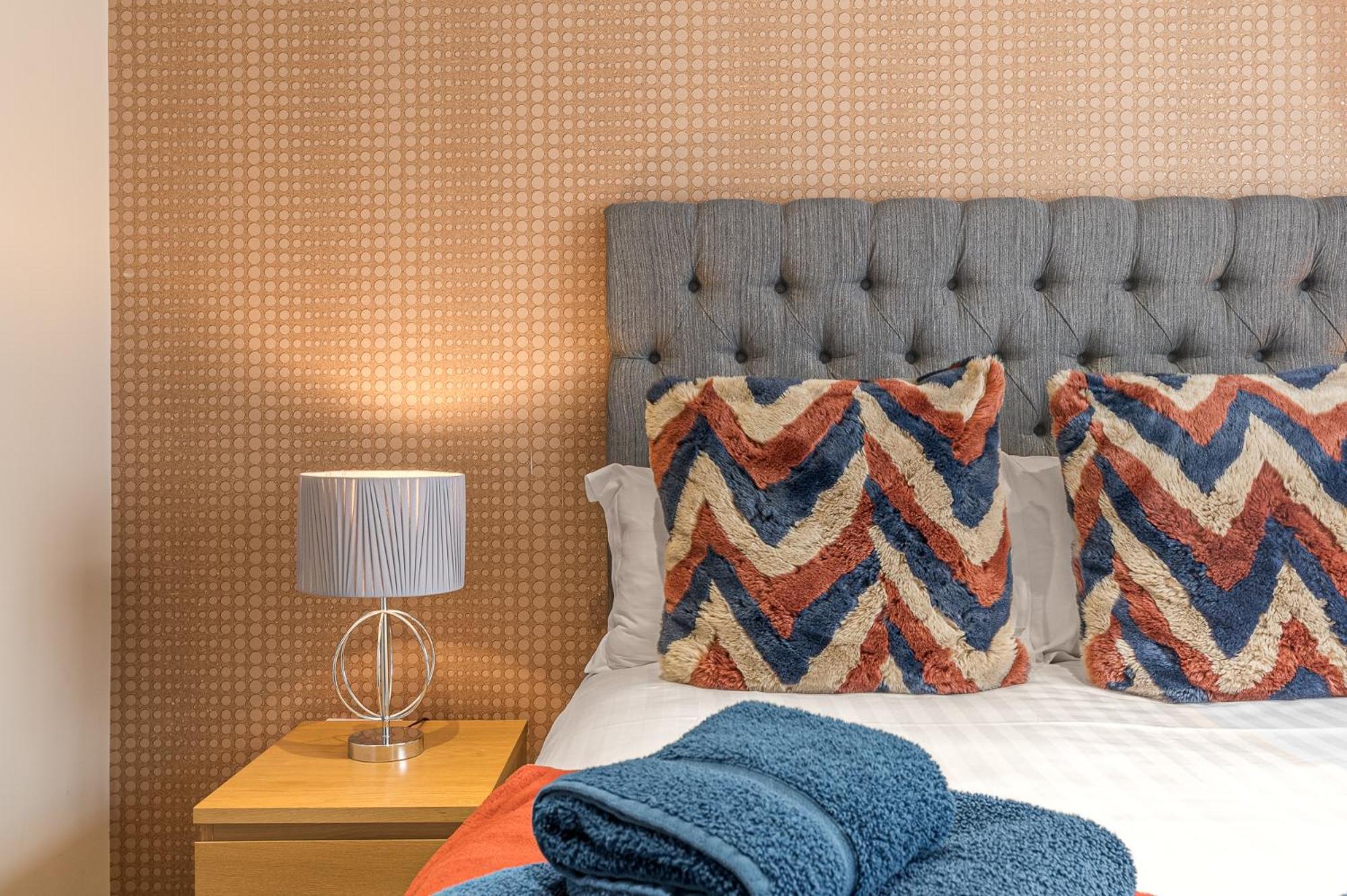 Abbey Apartments Modern Aparthotel For Tourists & Professionals Barrow-in-Furness Δωμάτιο φωτογραφία